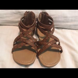 Unr8ed Sandals (NEVER WORN)